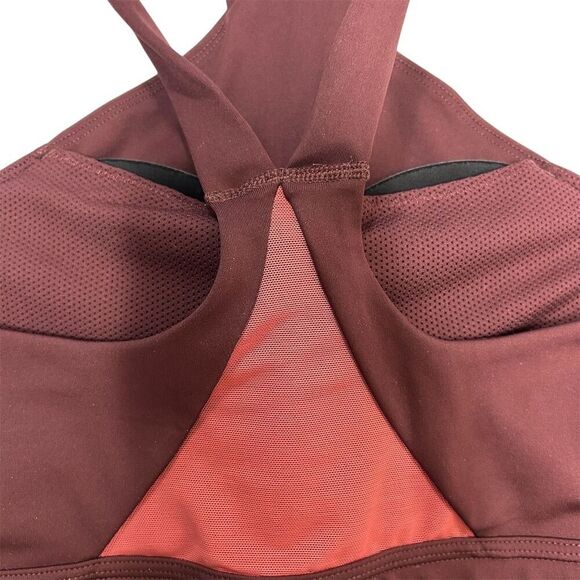 Nike Women's Medium Support Sports Bra M Burgandy Crossback Yoga/Cardio - Picture 4 of 10